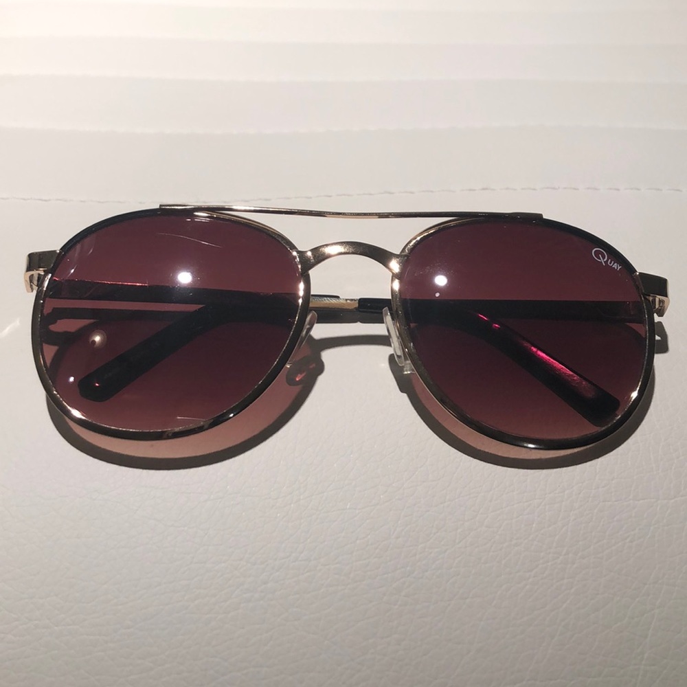 Quay “Sundance” Sunglasses in Gold/Brown